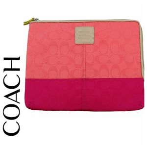 Coach Travel/Notebook Case